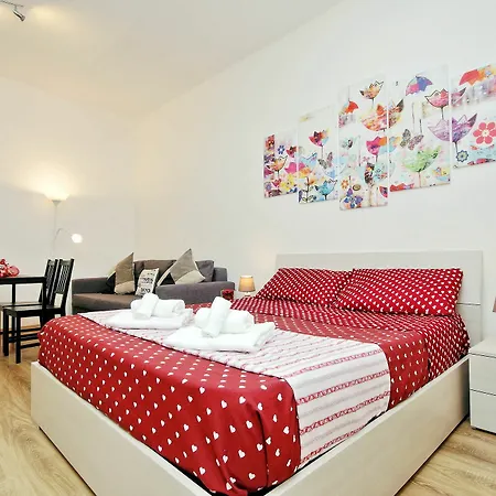 Holiday rental San Lorenzo district Roma Esterno foto