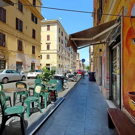 Holiday rental San Lorenzo district Roma Esterno foto