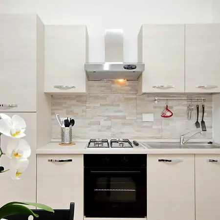Holiday rental San Lorenzo district Roma Esterno foto